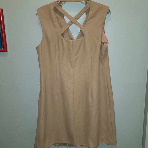 Fattaneh Bahari 2 pc suit - Picture 4 of 6